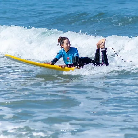 Estela Surf Camp & Surf School * Povoa de Varzim