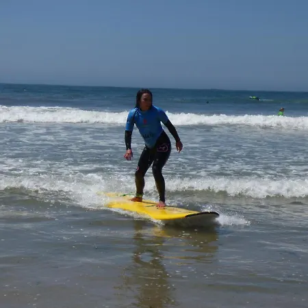 Estela Surf Camp & Surf School * Povoa de Varzim